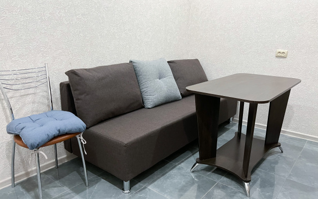Odnokomnatnye na ulice Oktyabryskoy Apartments