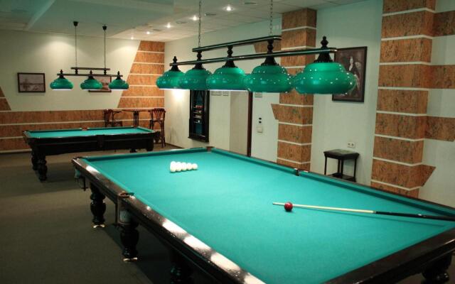 Отель Надеждинский