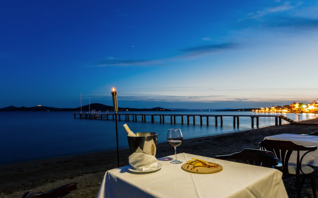 Cunda Hotel