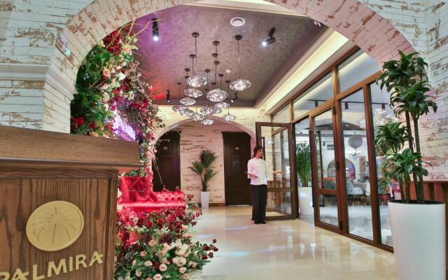 Paradise Plaza Luxury Hotel