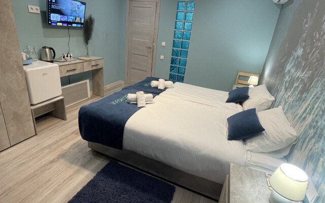 Ecohouse Hotel