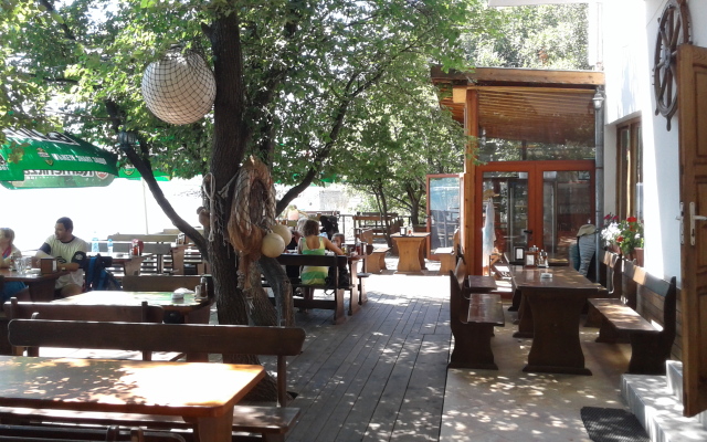Akrotiriya Aparthotel