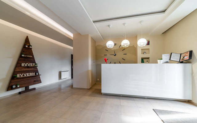 Гостевой комплекс с баней Вверх