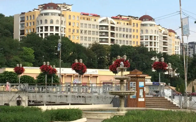 Dvukhkomnatnaya Na Kurortnom Bulvare Flat