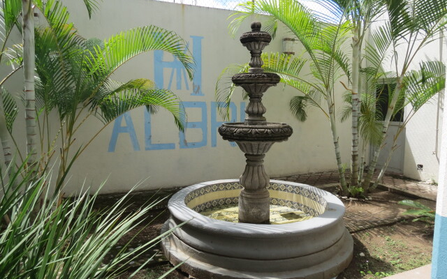 Отель Albri by Rotamundos