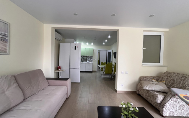 Prostornaya ryadom s morem Flat