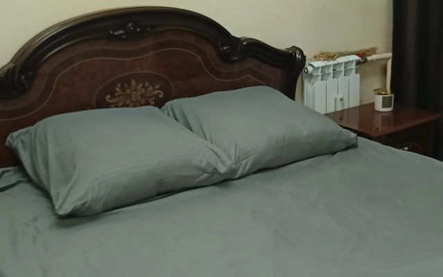 Квартира 2х Комнатная в Развитом Микрорайоне