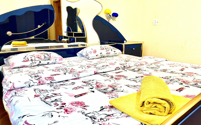 Квартира на Бертюльская 14