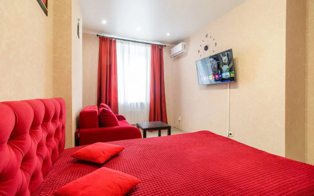 Apartamenty v Novom dome, 3 razdel'nyh spal'nyh mesta, do metro 5 minut peskom bonus kofemasina