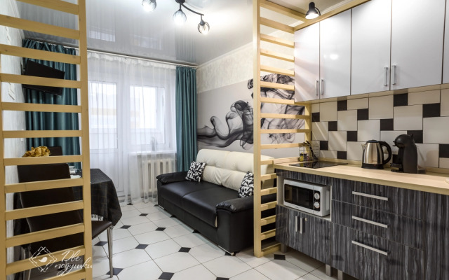 Апартаменты Однокомнатные на Дуки, 13 этаж, Балерины