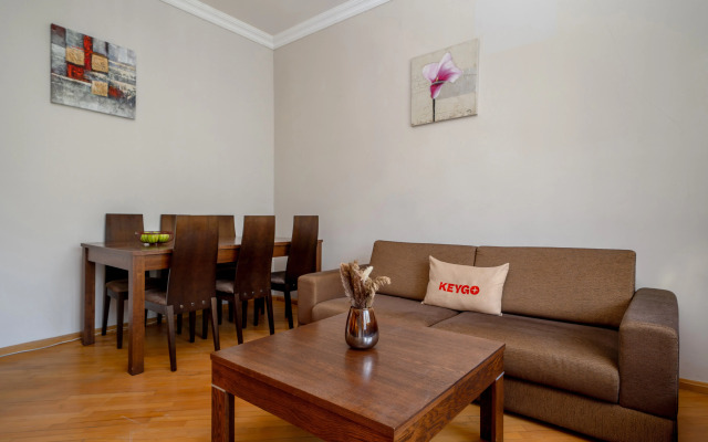 Апартаменты  с 2 спальнями KeyGo 0184 около Ереванского Оперного Театра