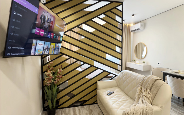 Апартаменты Moments House Ар-Деко