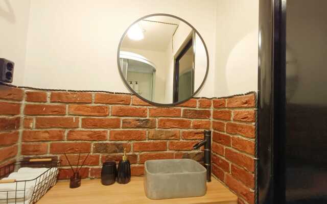 Kino Apartament Na Komsomolskoy Apartments