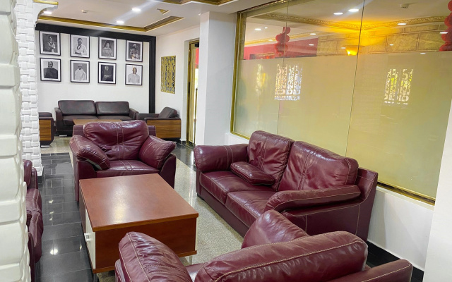 Отель Aa Suites