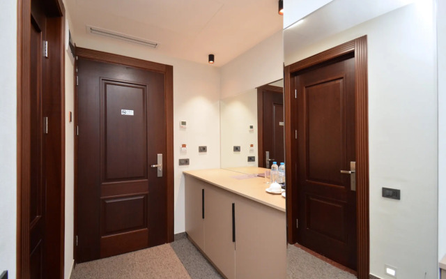 Отель BM Avenue Hotel