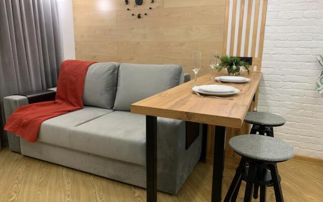 Lyuks V Dzhet Flat