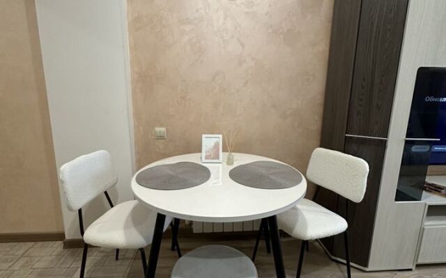 Na Sanatornoy 49/19A Flat