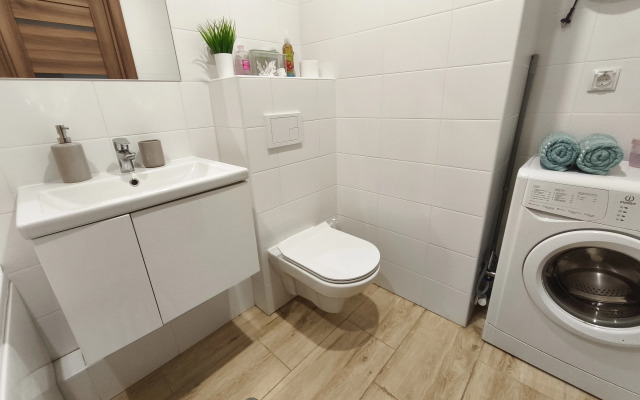 Апартаменты на Первооткрывателей 6