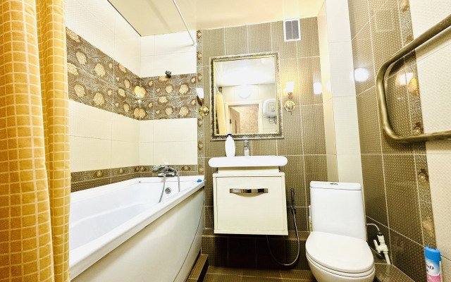 Апартаменты 451 по ул.  Ромашина, 32