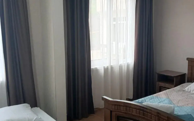 Dva Solntsa Guest House