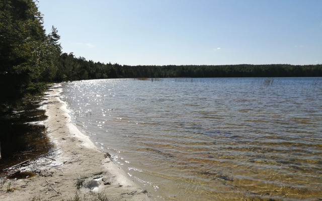 Гостевой дом Домик у озера