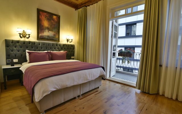 Istanbul Life Hotel
