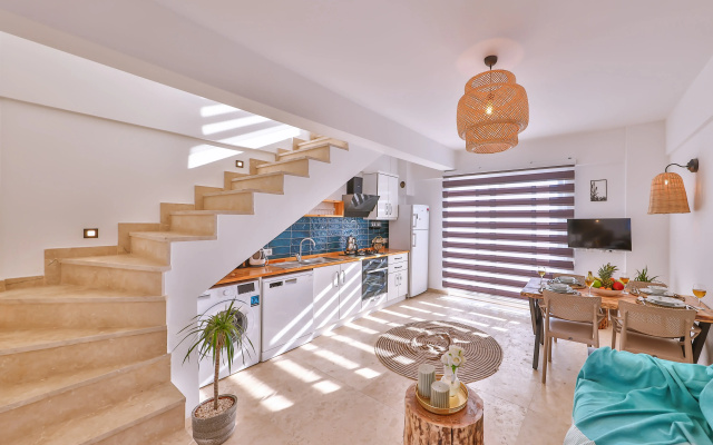 Villa Ay