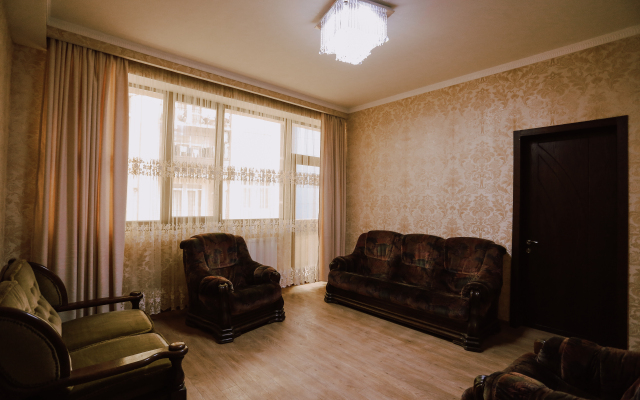 Happy Holidays Apartments