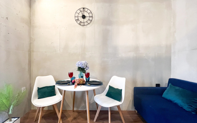 Studiya Loft Na Beregovoy 258-3 Apartments