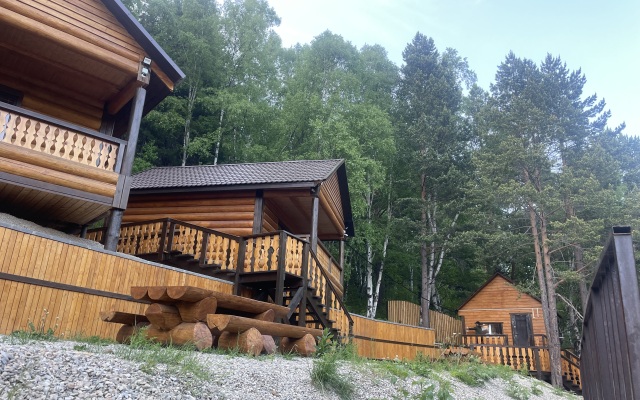 Baykalskaya Tropa Guest house