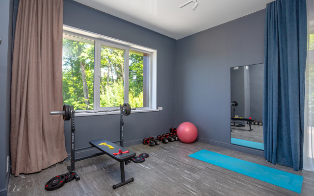 Eksklyuzivny Dom Na Chernoy Rechke Private house