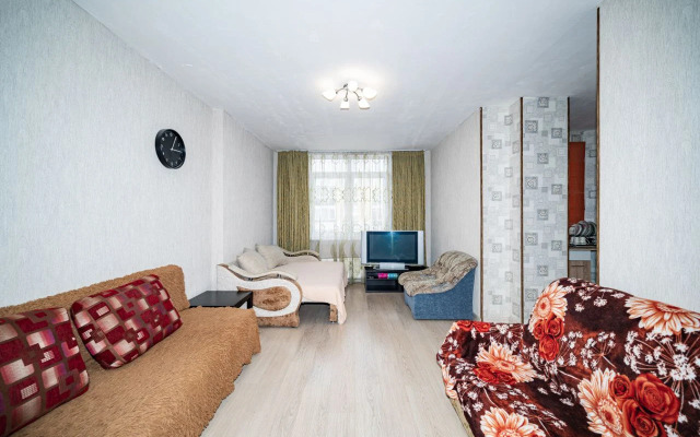 Квартира Братская 27 2Комнатная