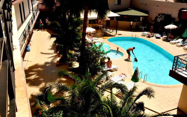 Отель Aybel Inn