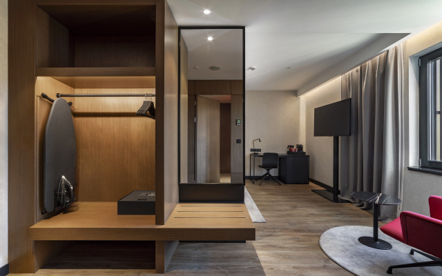 Radisson RED Tbilisi