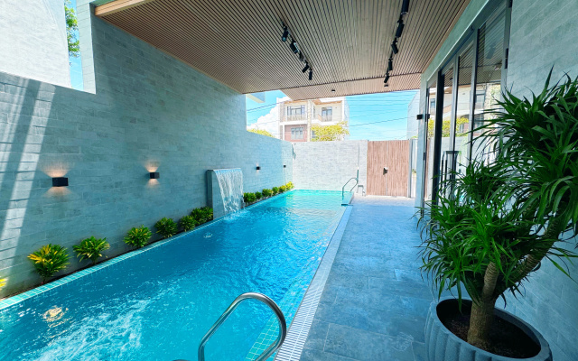 Libra 5 bedroom Largepool Villa – Pool – Da Nang