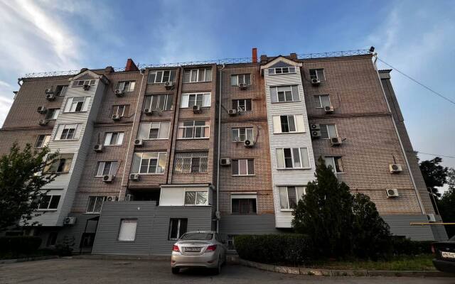 s Uiutnoi Obstanovkoi na Koshevogo 44 Flat