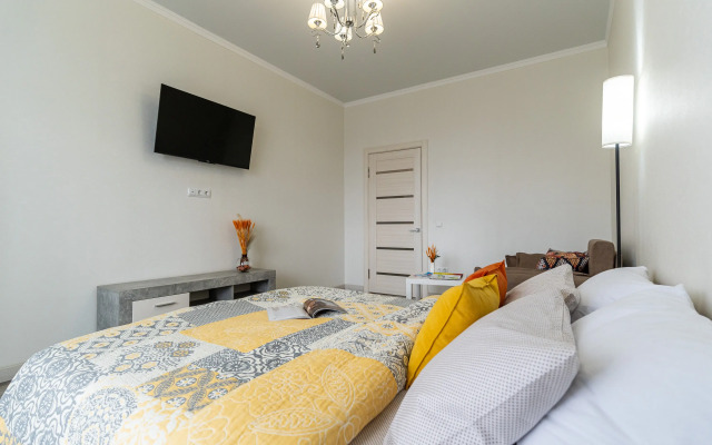 Prostornye Ot LetoApart Apartments