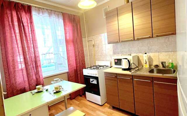 Uyutnaya Kvartira vozle Morya Apartments