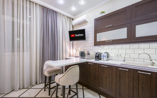 Апартаменты Admiral nearby Hilton 6