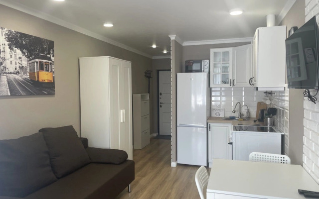 Avtorskie s sezonnym bassejnom  Apartments