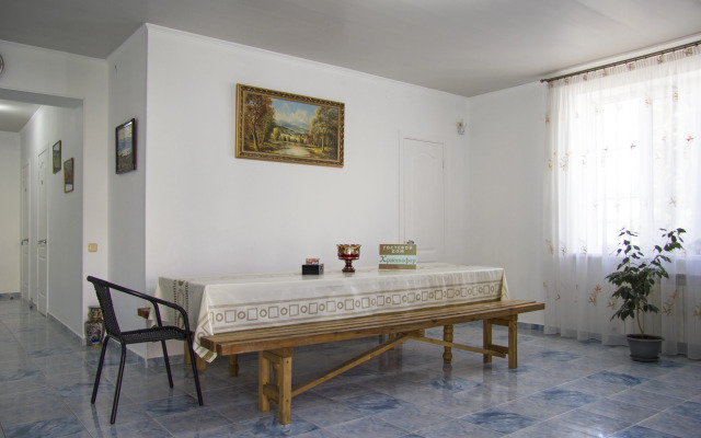 Guest house "khristofor"