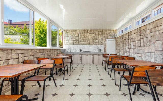 V Siriuse Guest House