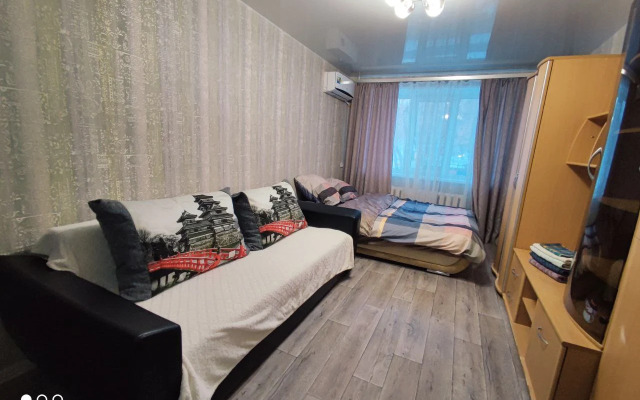 Квартира Аллея Труда 16 с Балконом