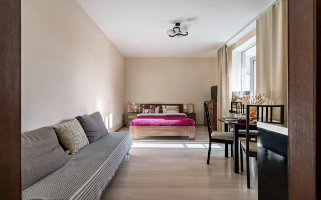 Sergeew Apartments Komfort s balkonom na Nevskom prospekte Apartments