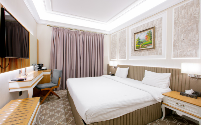 Theatrum Hotel Baku