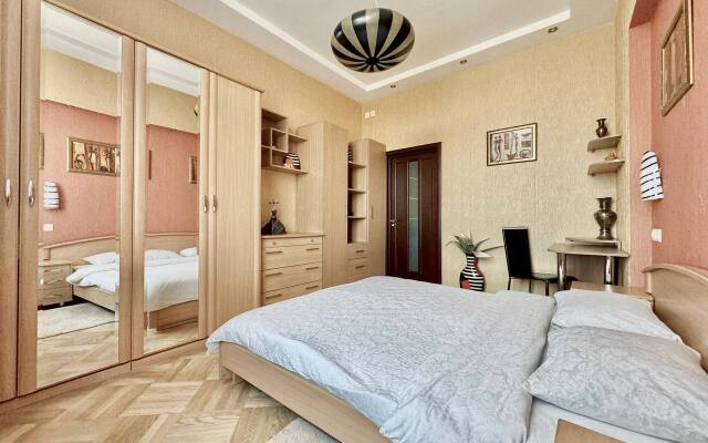 Apartamenty Krasivaya Dvushechka S Dzhakuzi V Samom Serdtse Minska