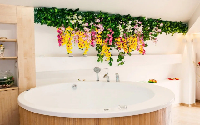 Апартаменты Роскошный Пентхаус на Взлетке