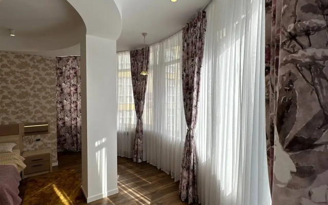 Na Rakhmaninova 49/15 Flat