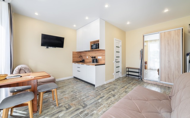 Dizaynerskaya studiya na zakrytoy territorii ryadom s basseynom Flat