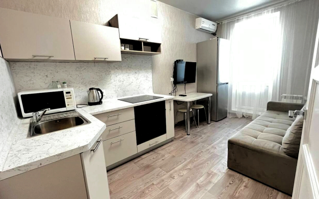 Uyutnaya Odnokomnatnaya S 5 Spalnymi Mestami Flat